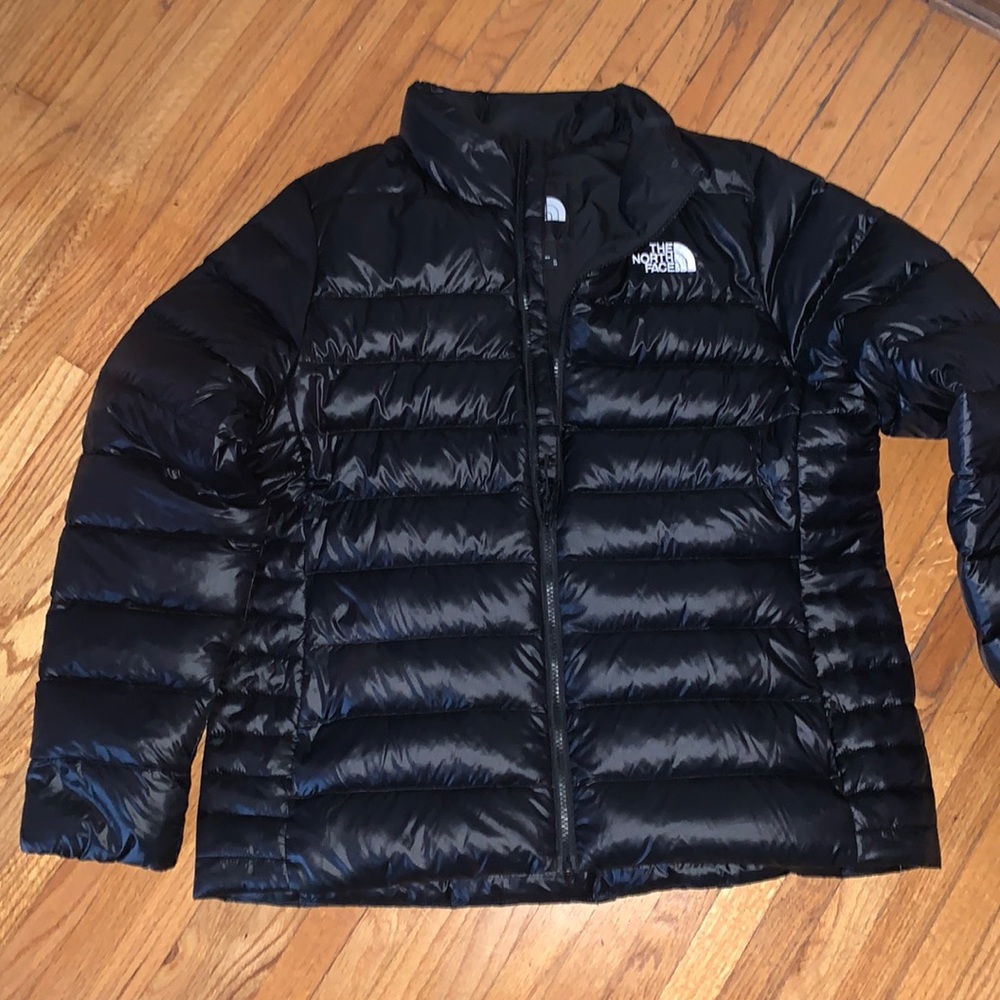 North face womens XL Aconcagua jacket